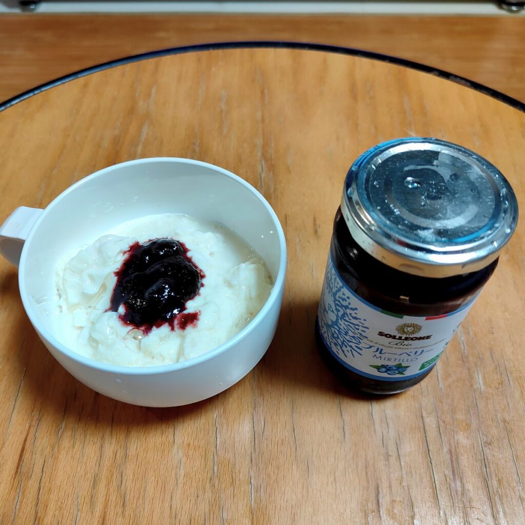 自家製豆乳ヨーグルト・砂糖不使用ブルーベロージャムは四毒抜きではNG!